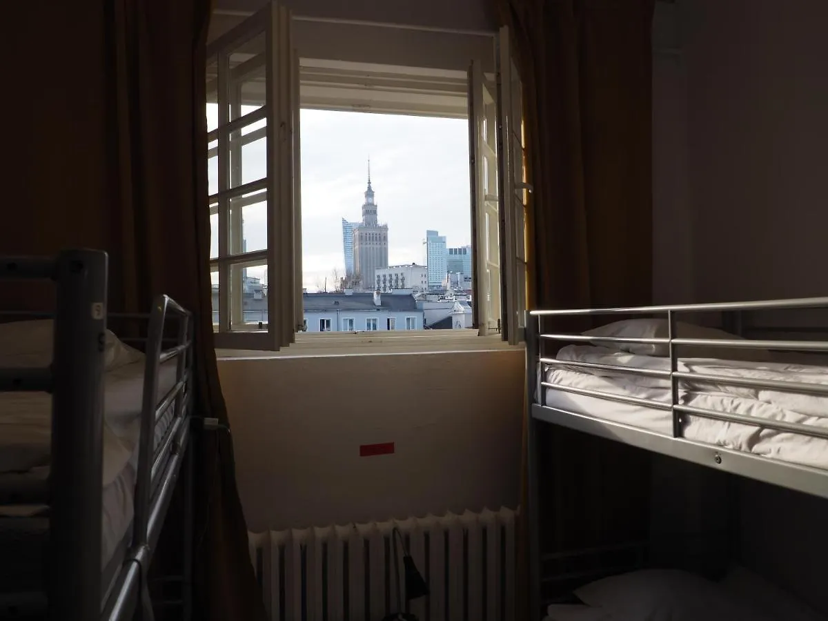 New World St Hostel And Private Room Varsó