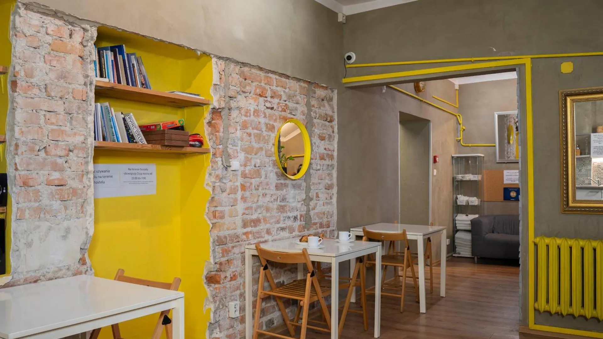 New World St Hostel And Private Room Varsó