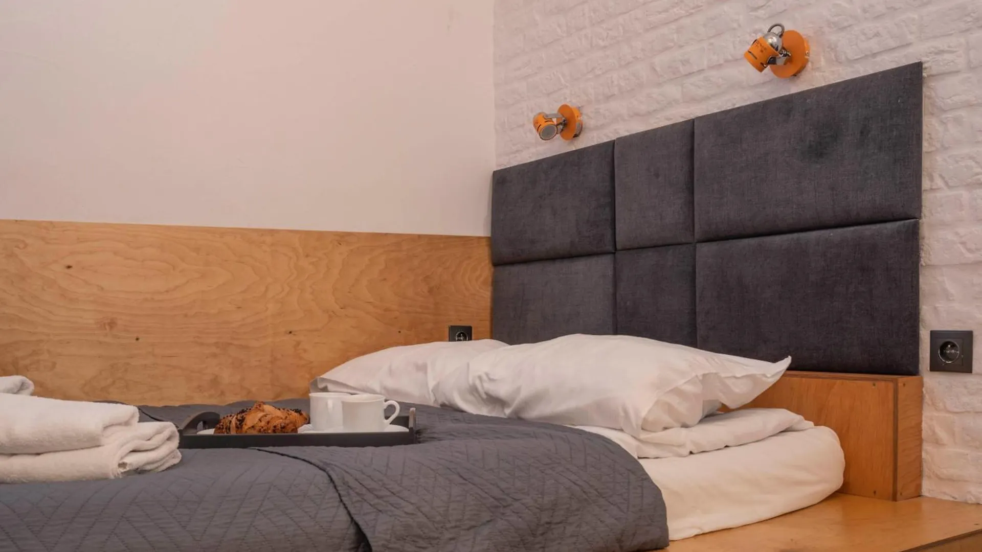 New World St Hostel And Private Room Varsó