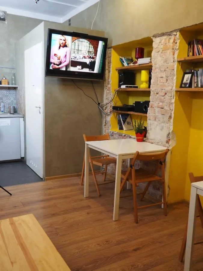 New World St Hostel And Private Room Varsóvia Polónia