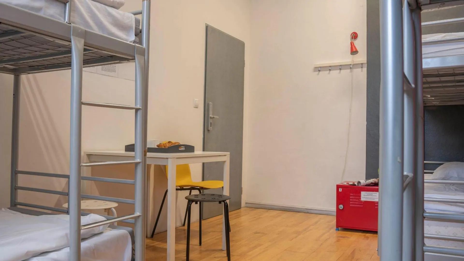 New World St Hostel And Private Room Varsóvia